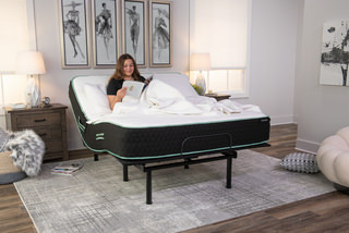 Adjustable Bed Buying Guide | HOM Furniture