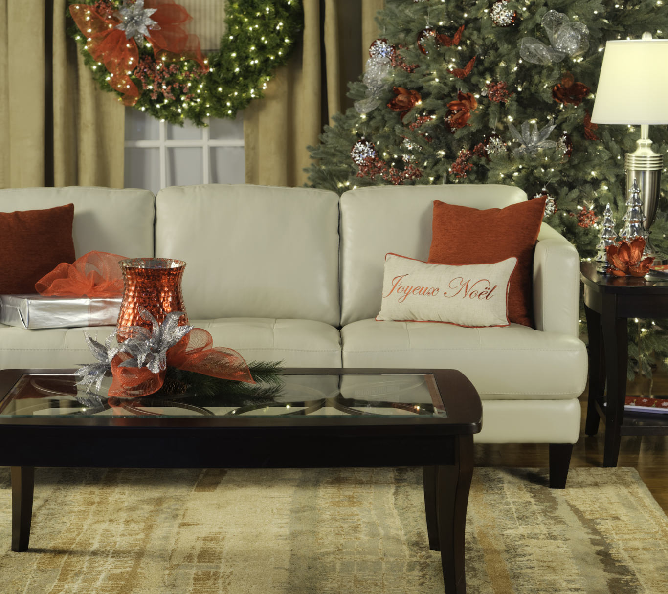 Shop Creative Home Décor & Furnishings — HOM Furniture