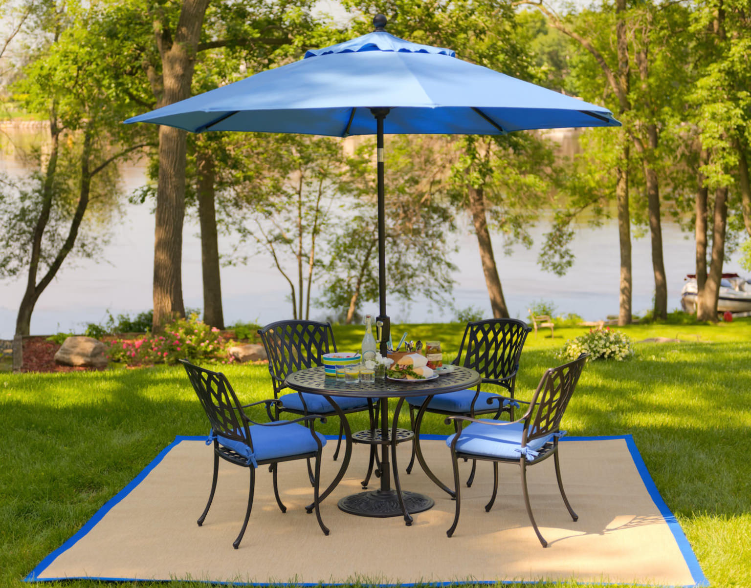 Outdoor Living Patio & Coffee Tables HOM Furniture