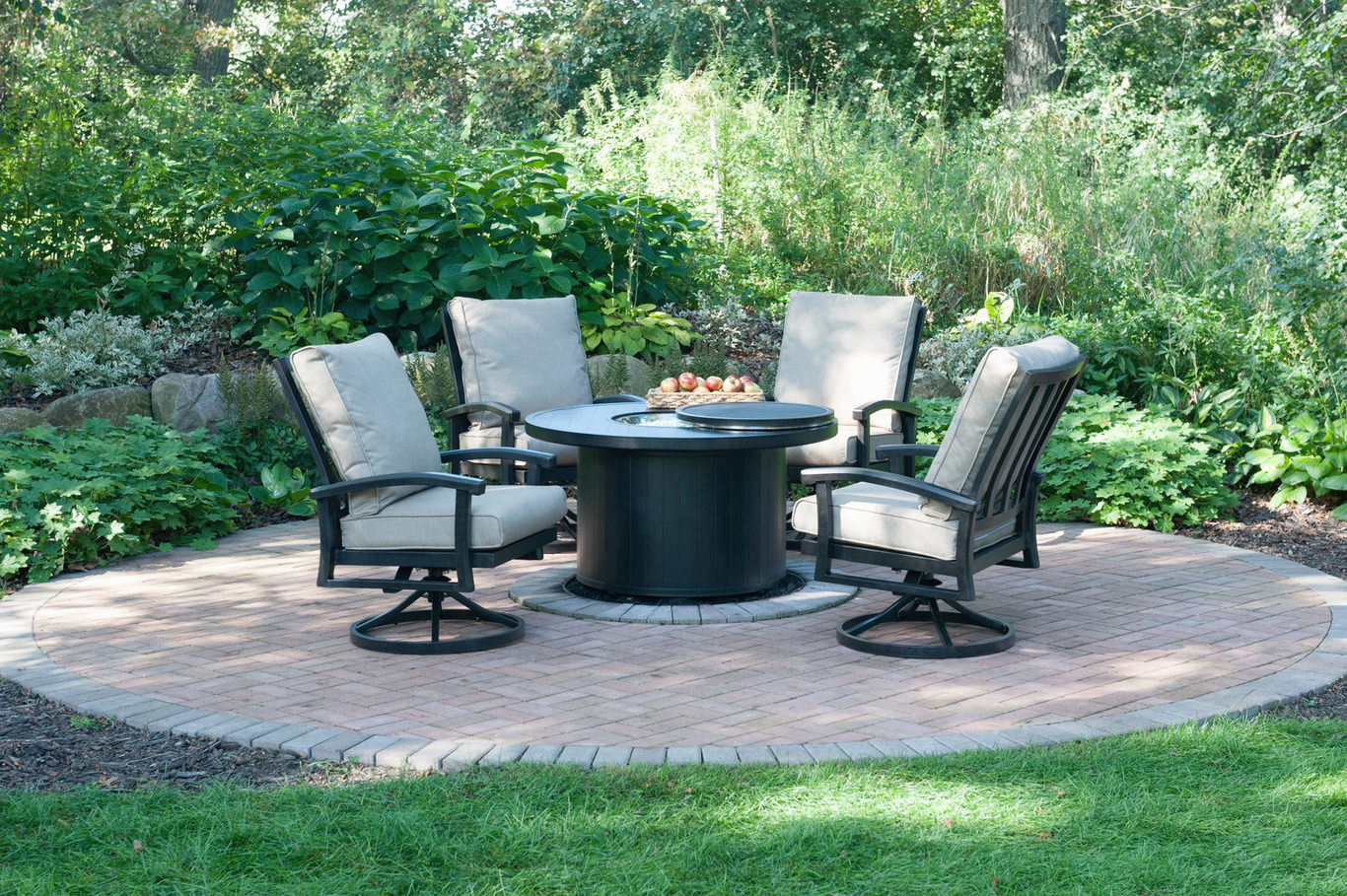 Fire Tables, the Hottest Trend In Patio Design - design blog by HOM