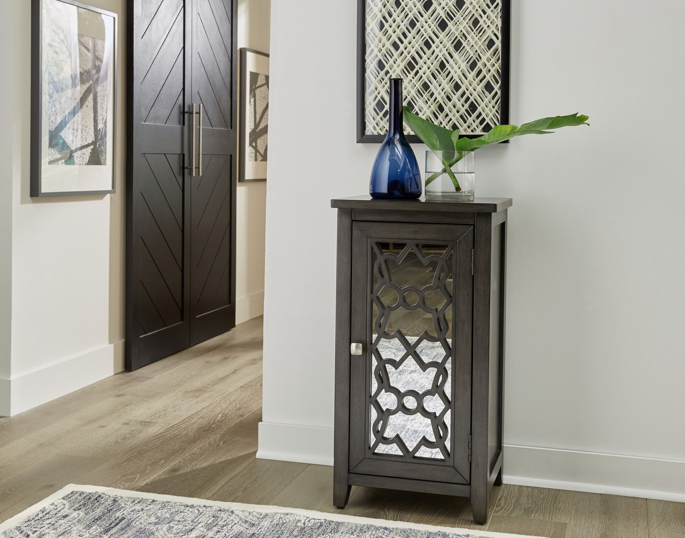 Mirror, Mirror, Off the Wall design blog by HOM Furniture