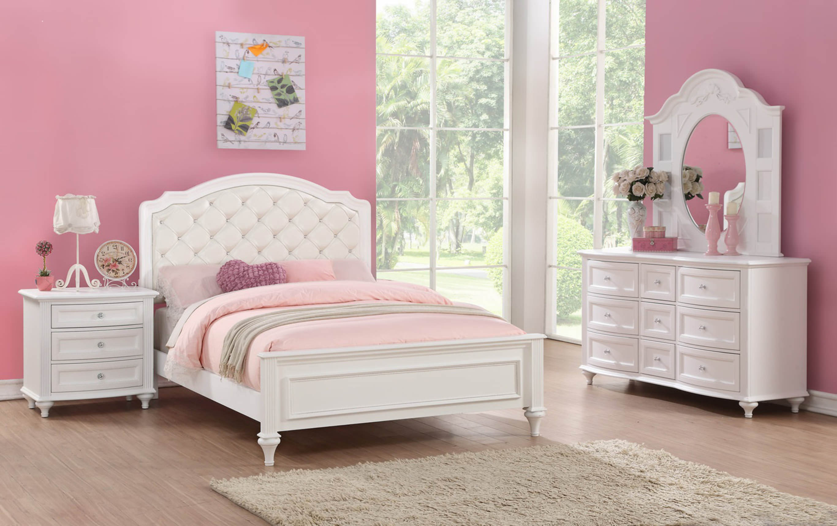 Girl's Bedroom - design blog by HOM Furniture