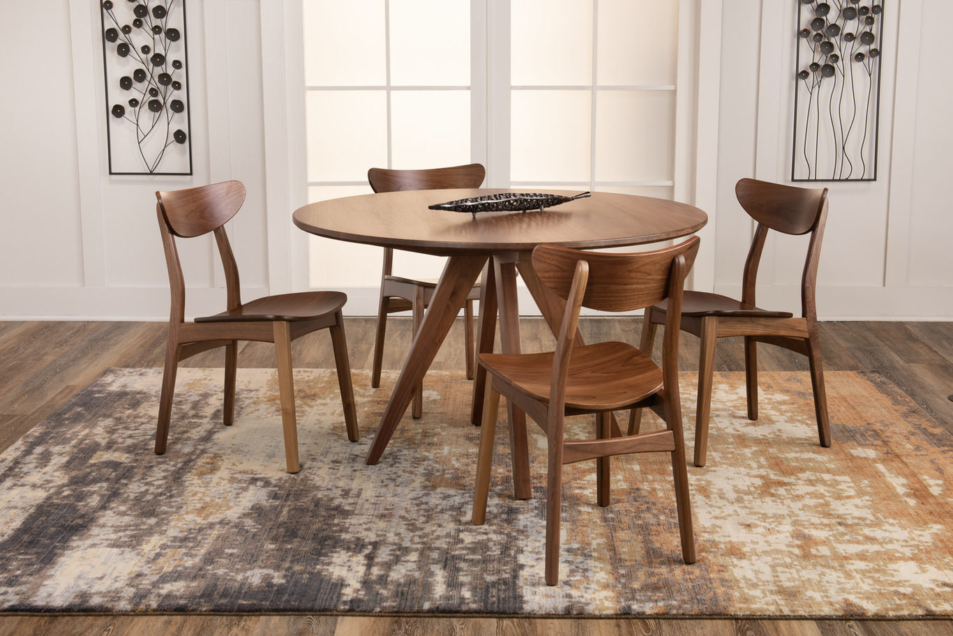 Mid-Mod Dining Designs - design blog by HOM Furniture
